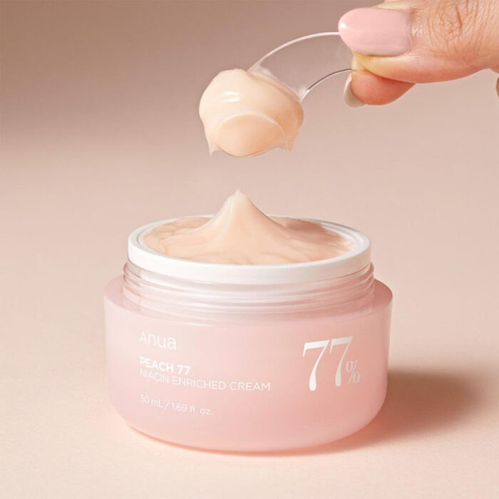 کرم آبرسان و تغذیه کننده نیاسینامید هلو آنوا ANUA Peach 77% Niacin Enriched Cream 50ml